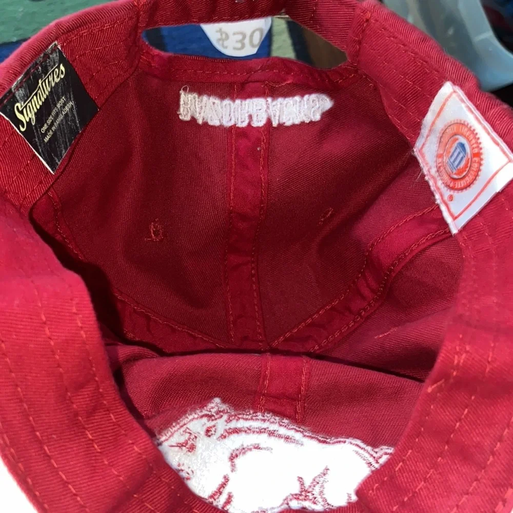 Arkansas Razorback cap - Picture 2 of 3